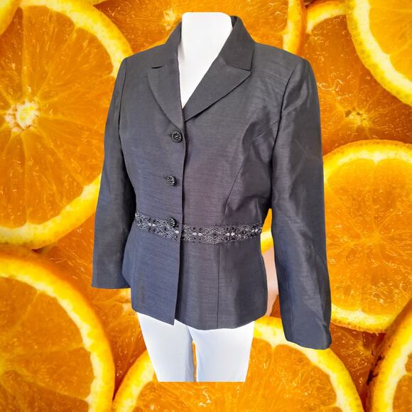 Le Suit Petite 3 Button Fitted‎ Blazer With Decorative Waist Design Size 8P - Picture 1 of 8